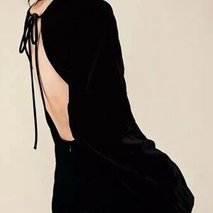 NWOT VELVET FREE PEOPLE BLACK BACKLESS CHELSEY MINI DRESS